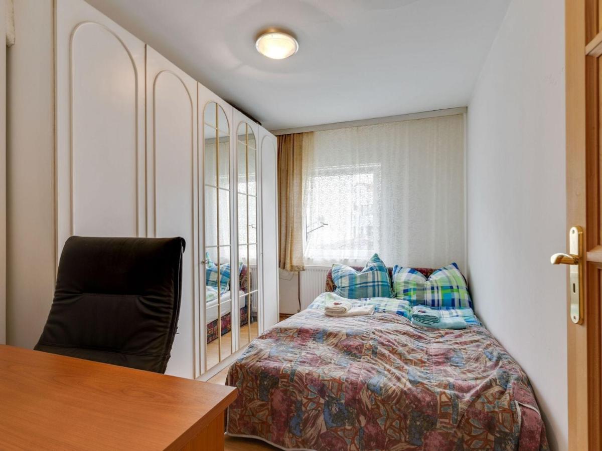 Holiday home Lively Holiday In With Private Garden *
